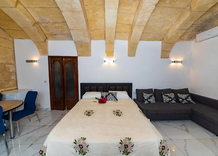 아파트 Old Well *